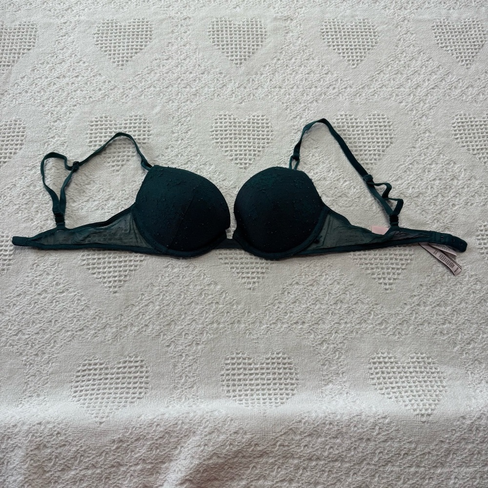 Victoria’s Secret Dark Green Lacey Push-Up Bra (34B)